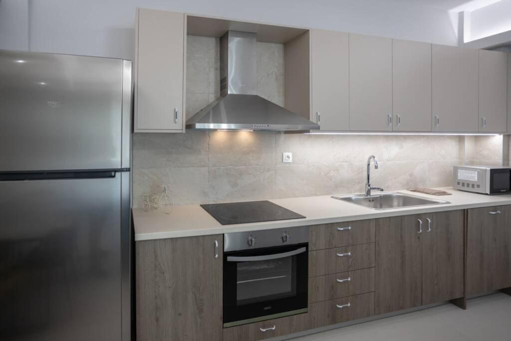 Mela Luxury Apartments Maroulas Exterior photo